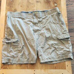 44 Lee Extreme Motion Khaki Cargo Shorts